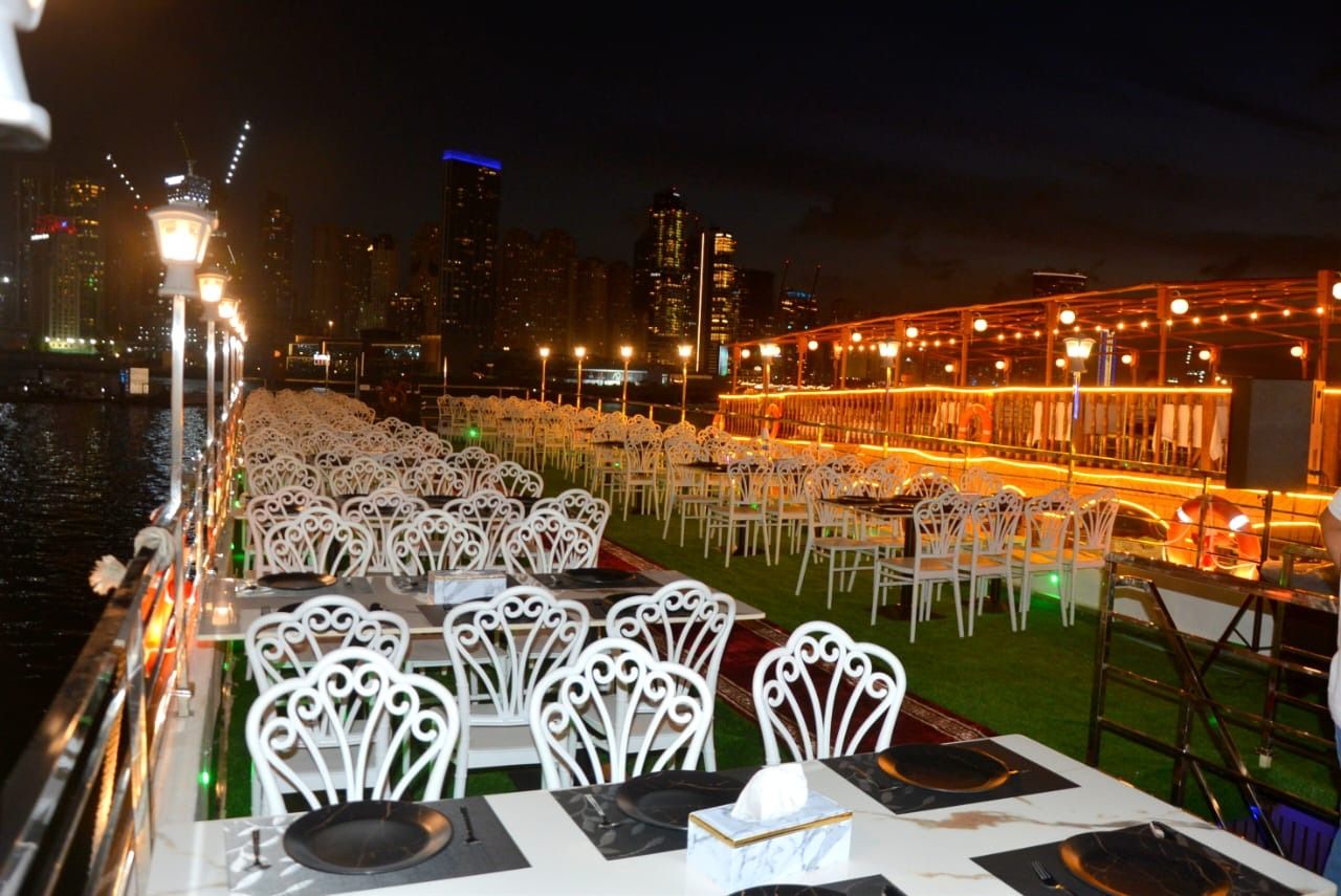 Dinner Cruise Marina 2