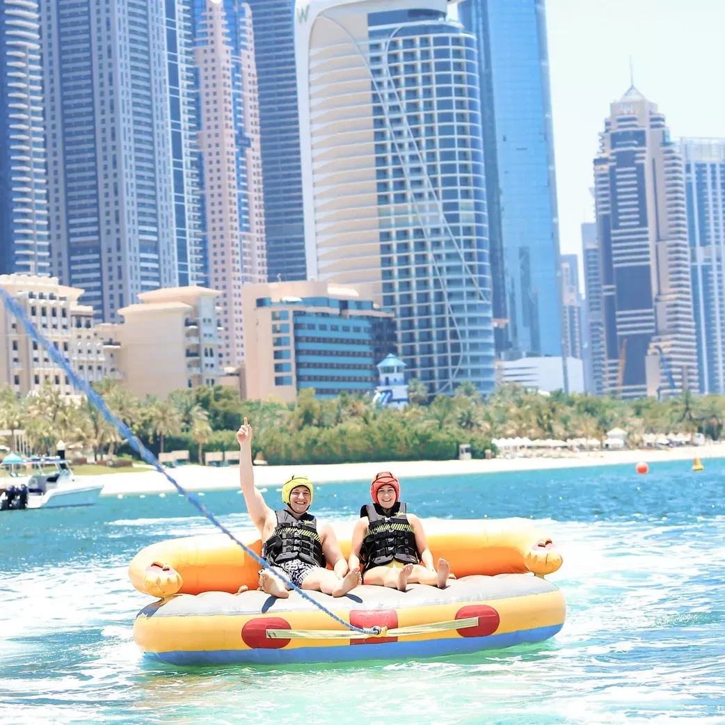Donut Boat 4