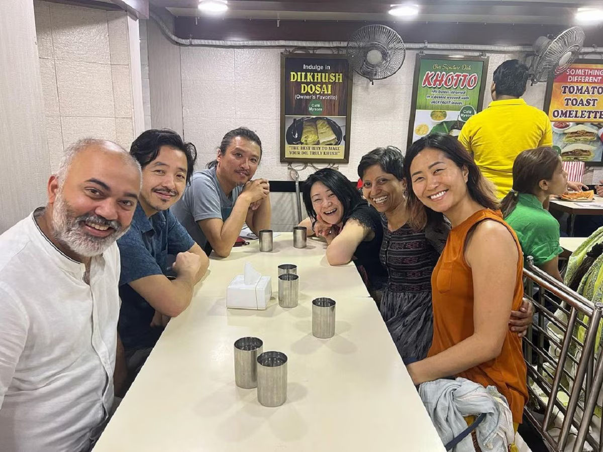 88 વર્ષ જૂની રેસ્ટોરન્ટમાંથી ફૂડ ઓર્ડર કરે છે મુકેશ અંબાણી,₹50માં મળે છે સંપૂર્ણ ભોજન 3 2685657 1