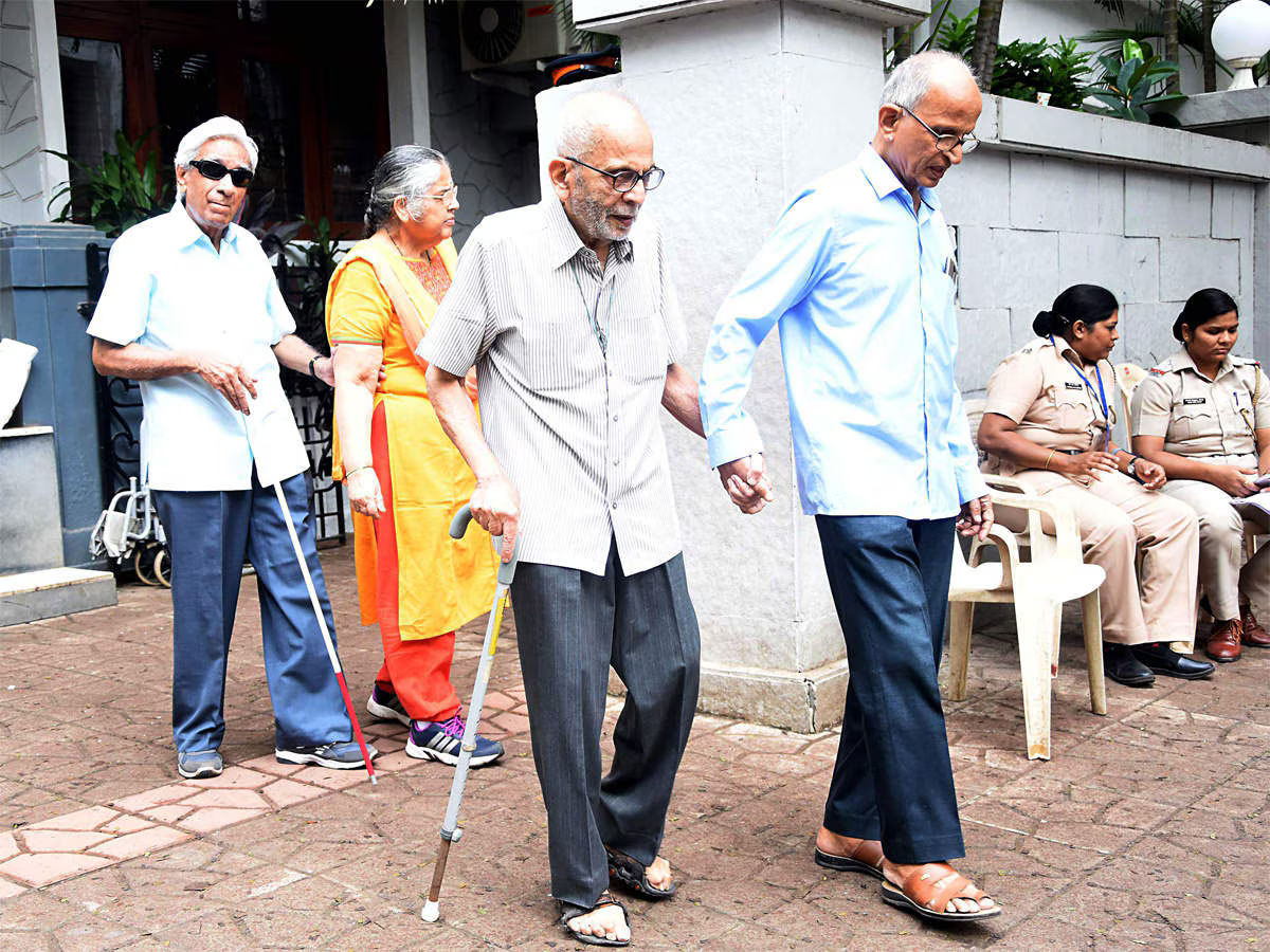 2700814 ec old voter