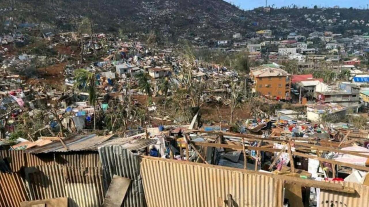 Cyclone%20Chido%203