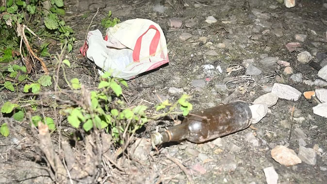 Kalindi Express: પાટા પર દટાયેલો સિલિન્ડર... પેટ્રોલ બોમ્બ અને દારૂગોળો નજીકમાં રાખવામાં આવ્યો જેથી ટ્રેન વિસ્ફોટથી અથડાય; જાણો શું છે મામલો 9 Untitled%207