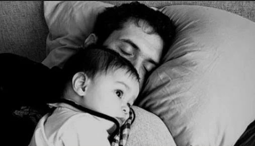 Ileana D'Cruz: ઇલિયાના ડી'ક્રૂઝે શેર કરી તેના પુત્ર કોઆની એક અદ્ભુત ફોટો,સાથે લખી ઇમોસનલ પોસ્ટ . 2 son koa 6613830212e1a