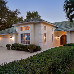Beach Houses for Sale in Florida: Your Guide to Finding the Perfect Seaside Property