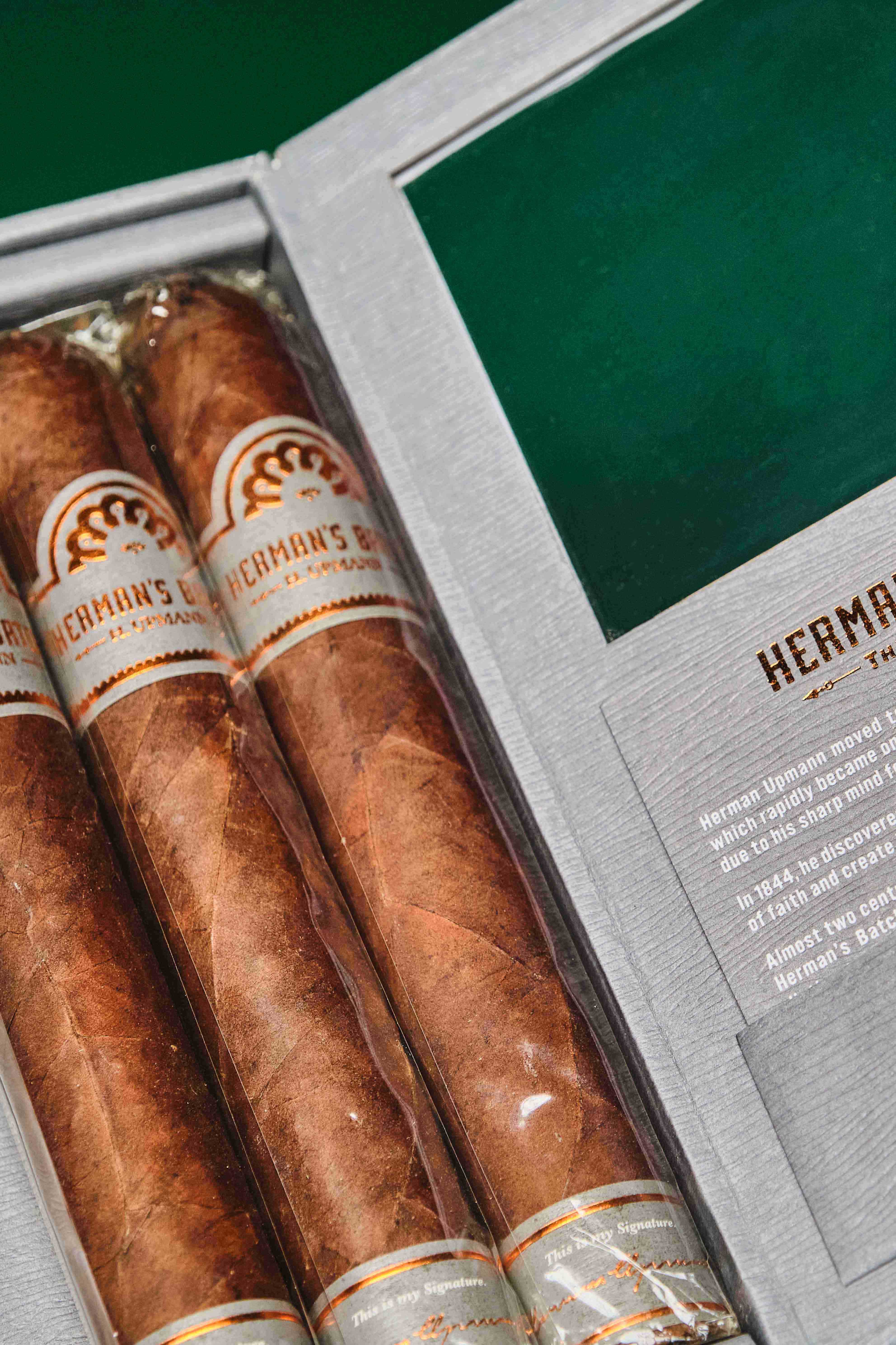 H.Upmann Herman's Batch Cigar Gift Set