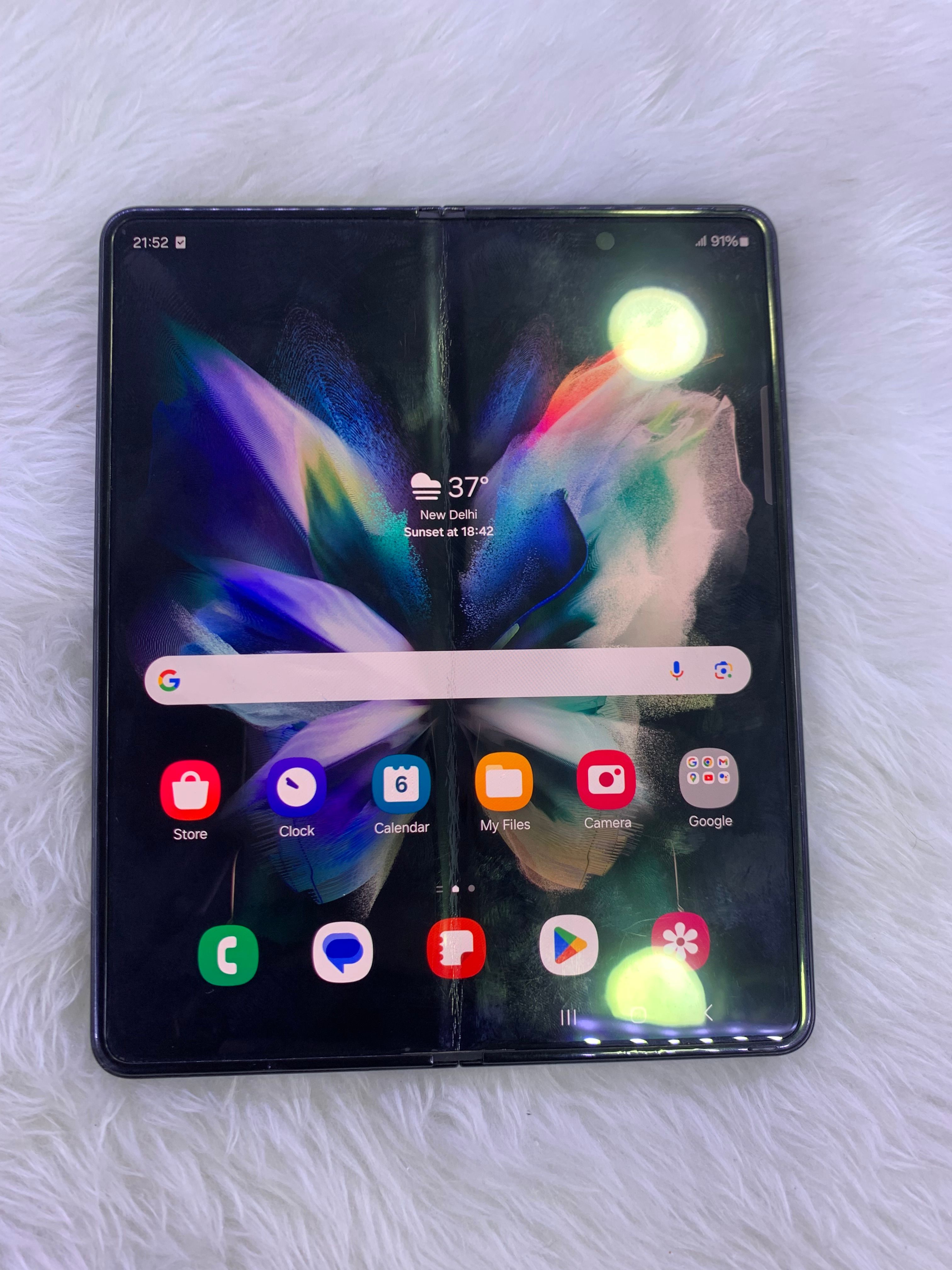Samsung Z Fold 3