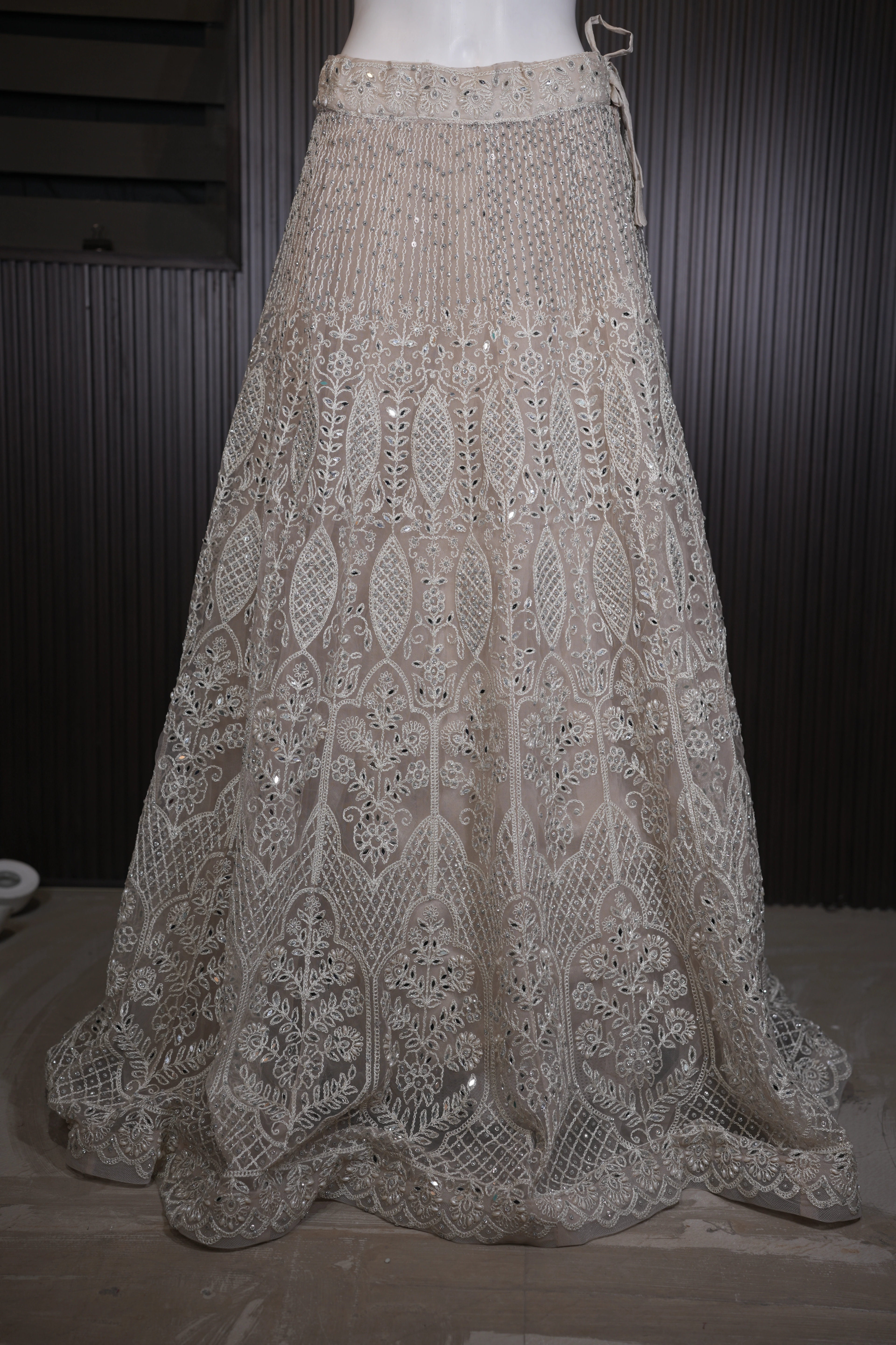 Ivory Pearl Embroidered Designer Lehenga Set thumbnail 6
