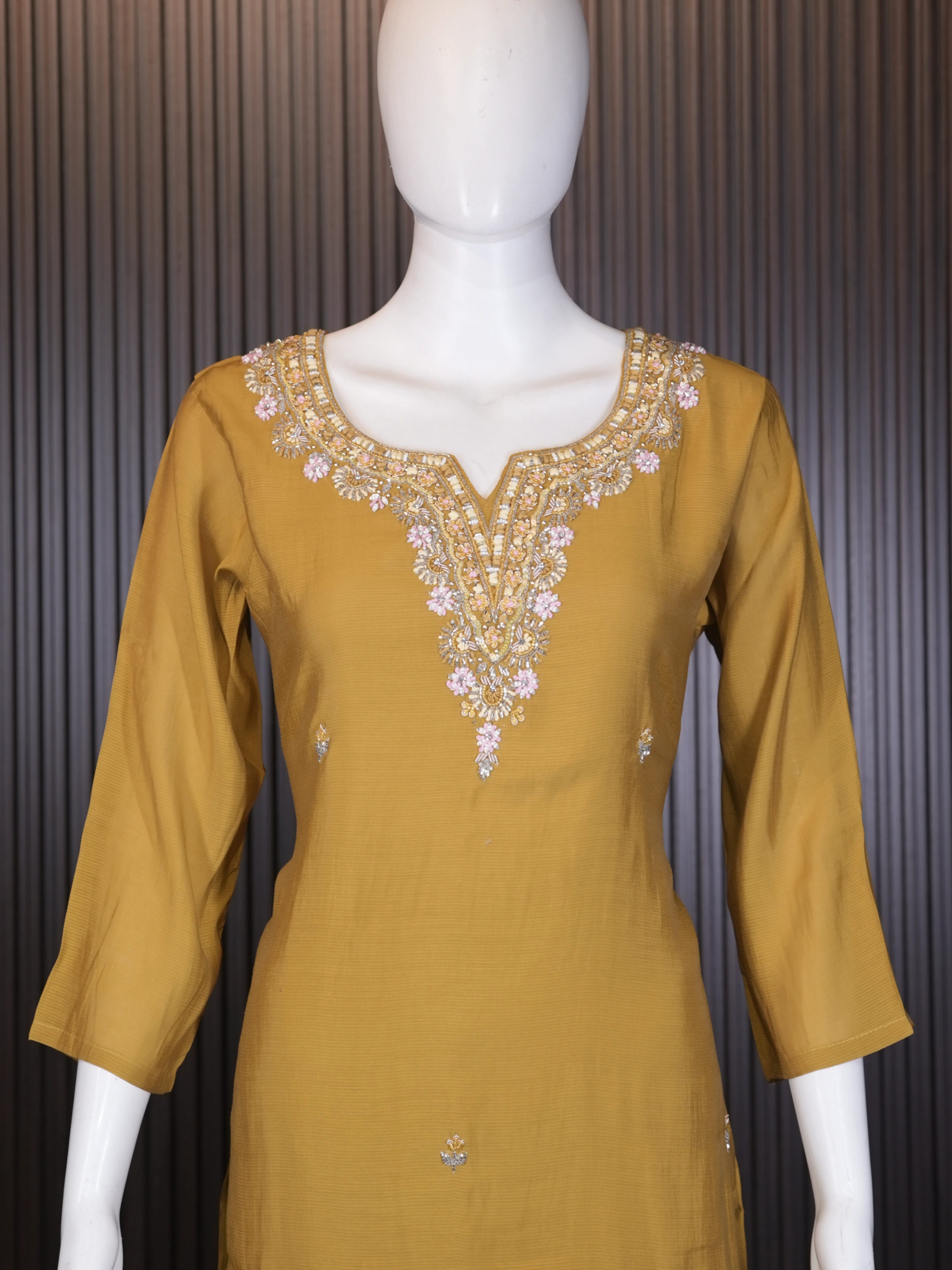 Mustard Bloom Cotton Straight Suit Set thumbnail 4