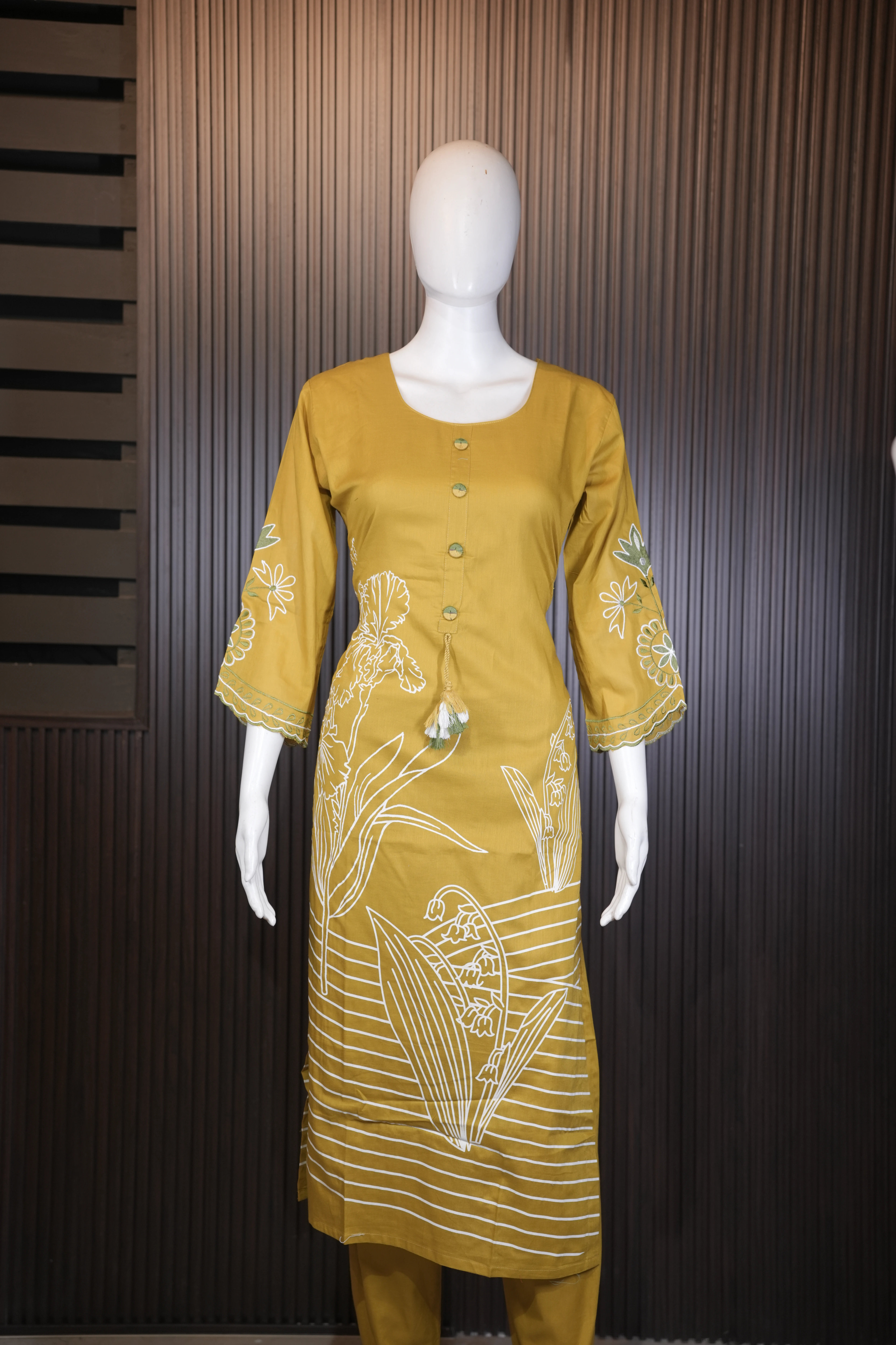 Mustard Meadow Printed 3-Piece Suit Set thumbnail 3
