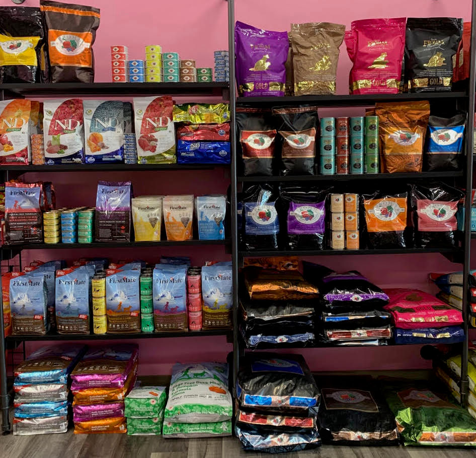 Woof Gang Bakery & Grooming Estero