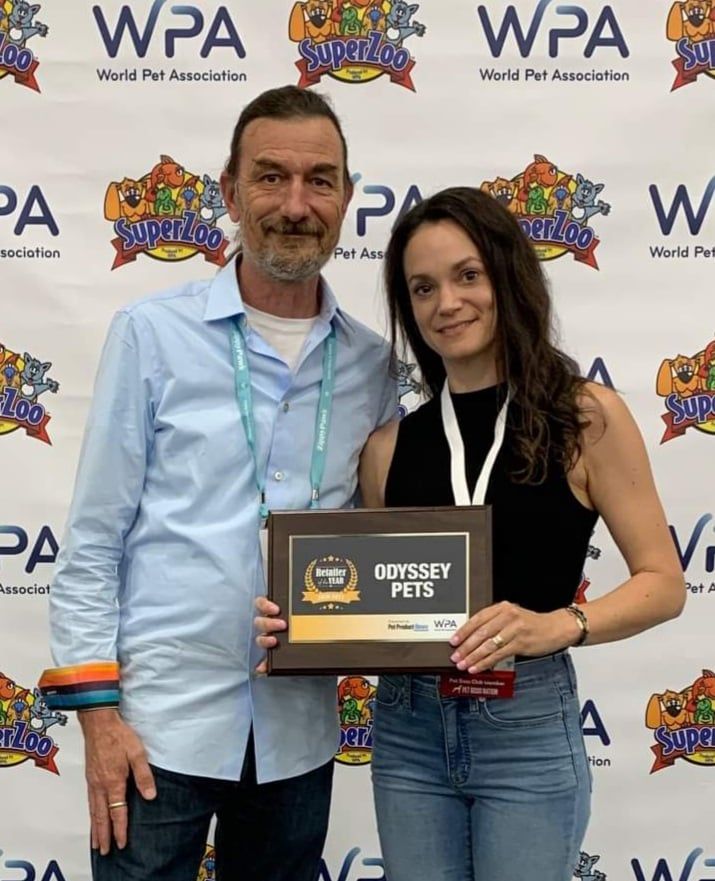 Mike & Sherry Receive Retailer of the Year Award in Las Vegas!