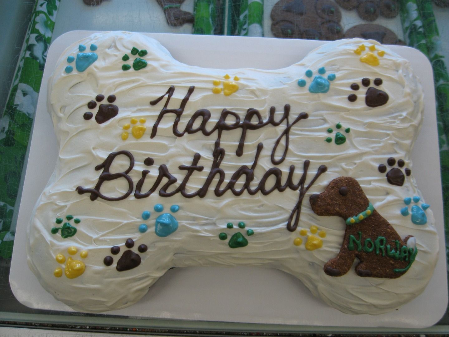 dog bone birthday cake