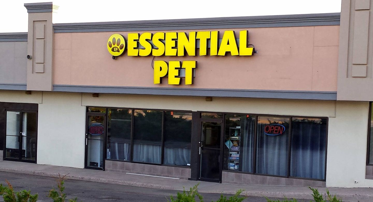 Pet Food Supply Store Essential Pet LLC In Parker, Colorado