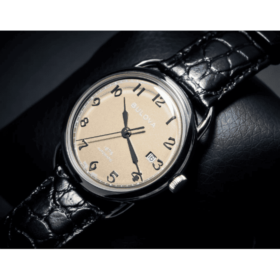 Bulova 96B324 Commodore Horloge Bulova 96B324 Commodore Horloge
