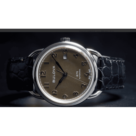 Bulova 96B324 Commodore Horloge Bulova 96B324 Commodore Horloge