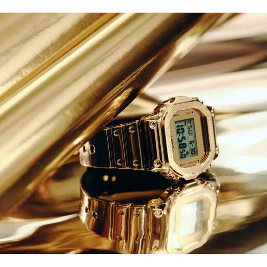 G-Shock GM-5600YMG-9ER Metallic series Horloge