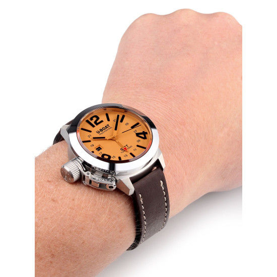 U-Boat 8051 Classico 45 BE GMT Horloge 45mm U-Boat 8051 Classico 45 BE GMT Horloge 45mm
