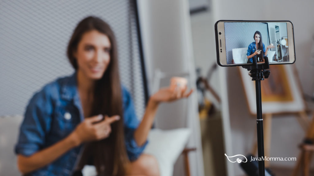 Social Selling: A Guide to Success in Modern Direct Sales 2 socialselling1