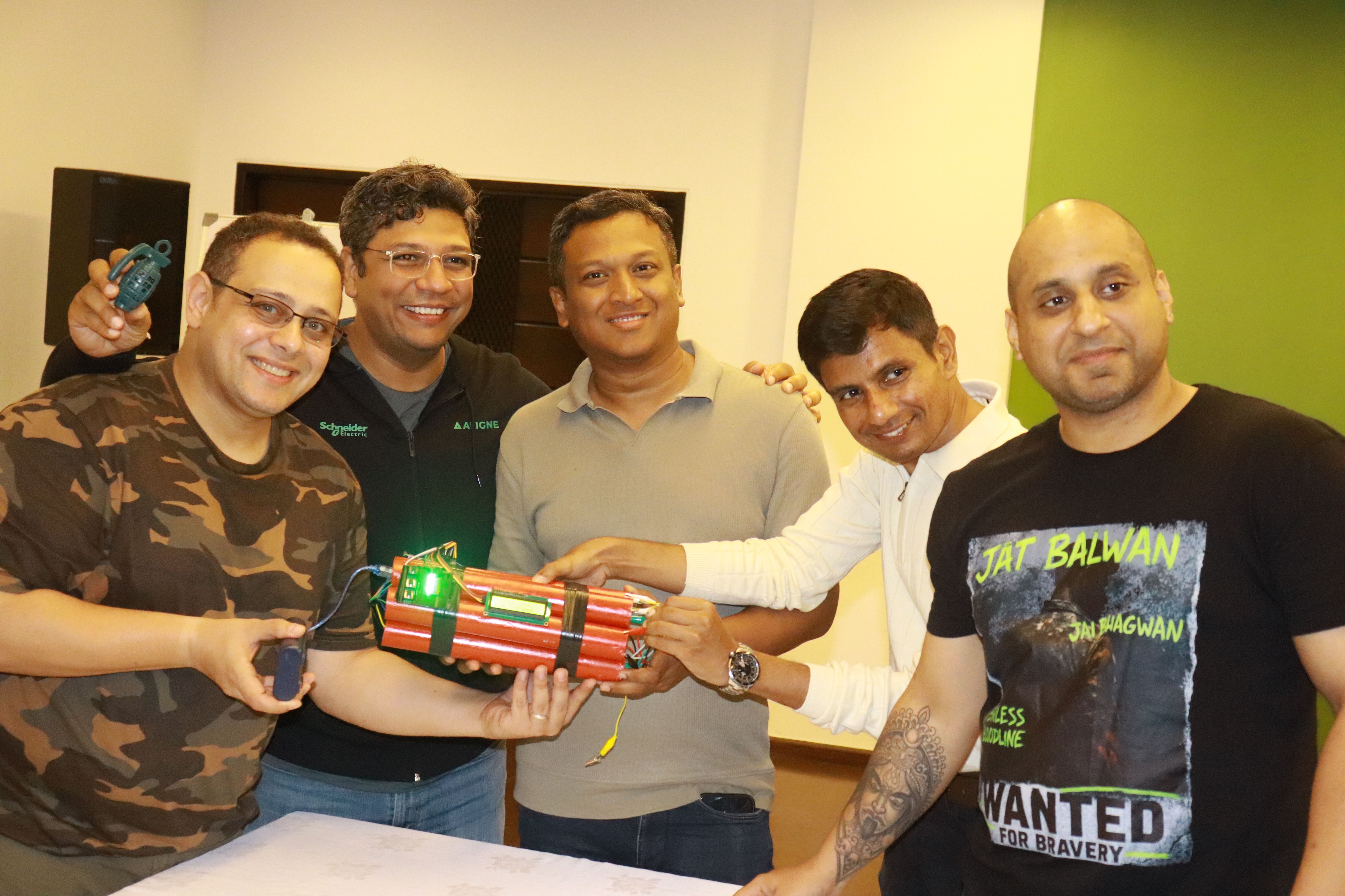AI Bomb Squad Team Building Activity for Corporate Teams - Image 7