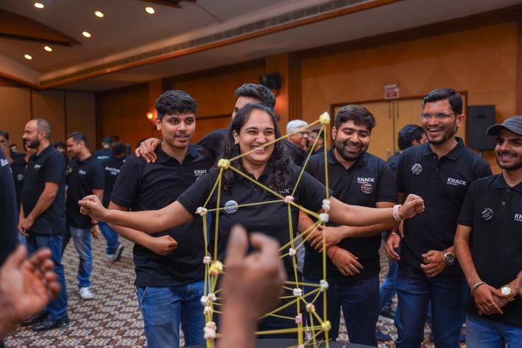 Team Building For MUFG — corporate event photo 7 by ShowMaker