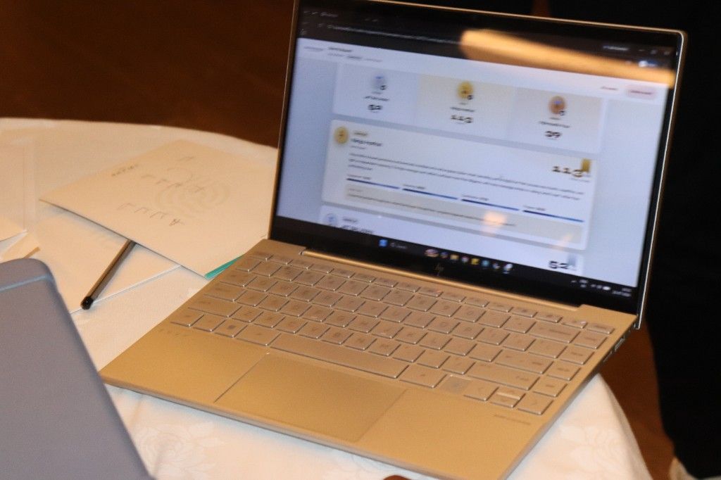 Designing an AI-Powered Team Building Experience for Schneider Electric — corporate event photo 9 by ShowMaker