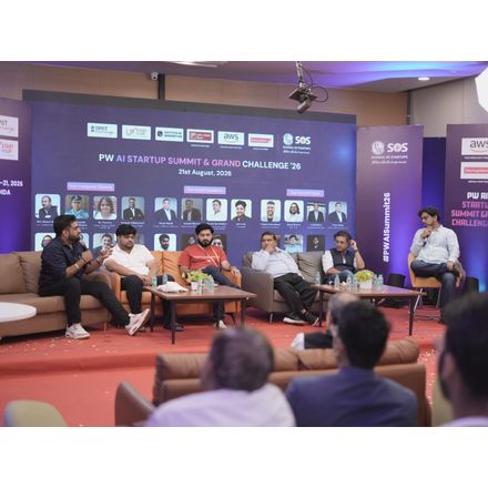 AI & Robotics Experience for Physics Wallah’s AI Startup Summit gallery 7