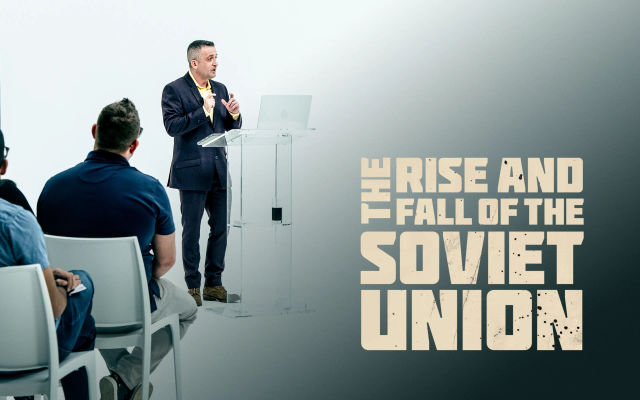 Shattering the Soviet State