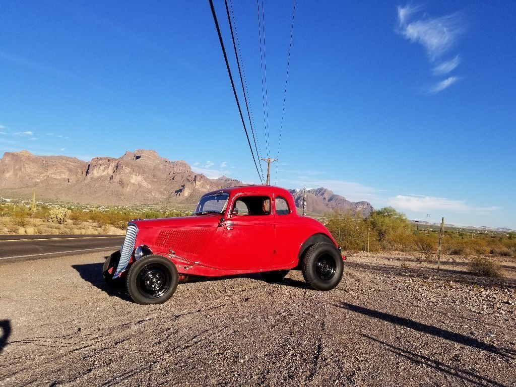 1933 Ford 5 Window Coupe