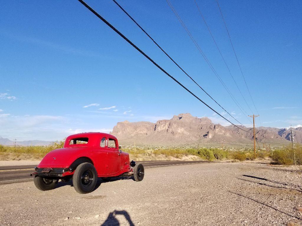 1933 Ford 5 Window Coupe