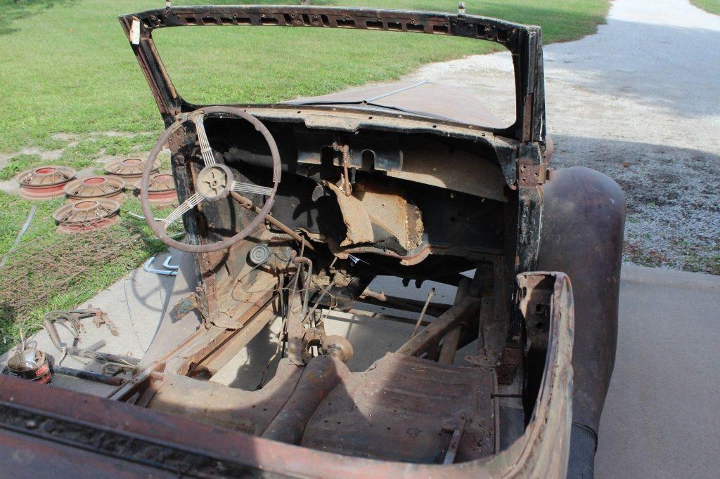 1935 Ford Cabriolet Rumble Seat Convertible