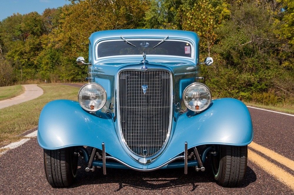1934 Ford Sedan Street Rod
