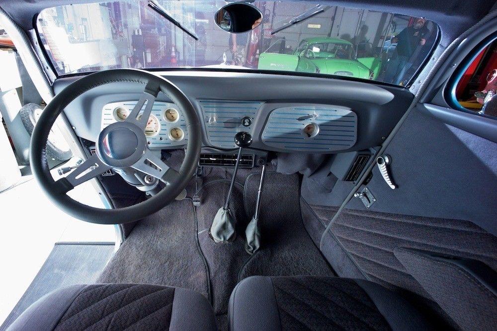 1934 Ford Sedan Street Rod