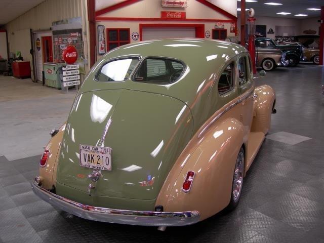 Beautifully restored 1939 Nash Ambassador