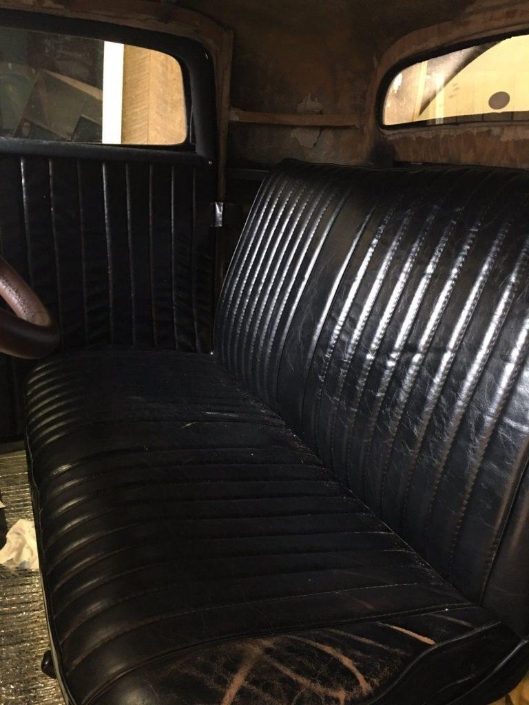 NICE 1932 Ford 3 Window Coupe