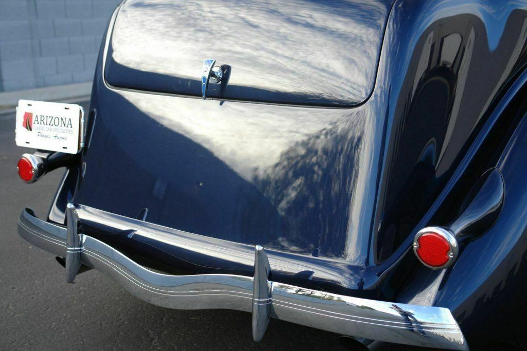 1936 Ford 2 Door Humpback