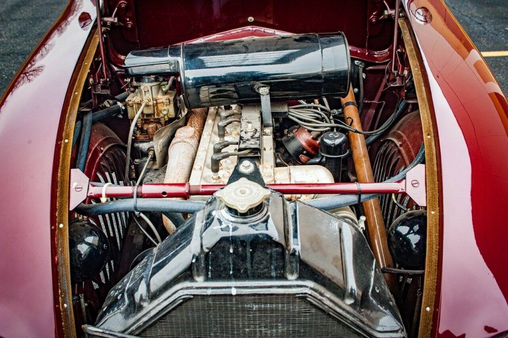 1935 Chrysler Imperial Airflow