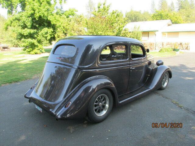 1935 Ford 2 door all steel