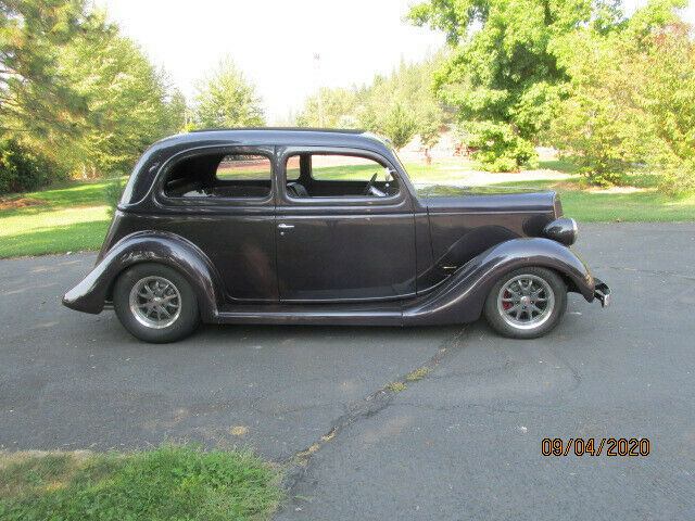 1935 Ford 2 door all steel