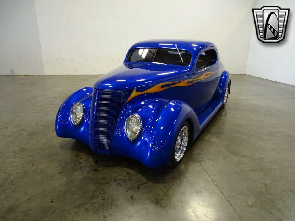 1937 Ford
