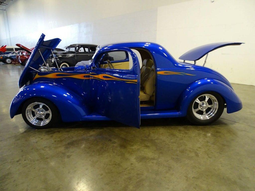 1937 Ford