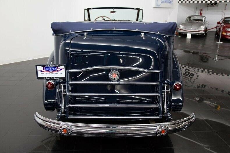 1937 Packard 1502 Super Eight Convertible Sedan
