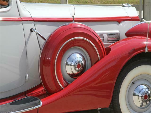 1937 Packard Super Eight