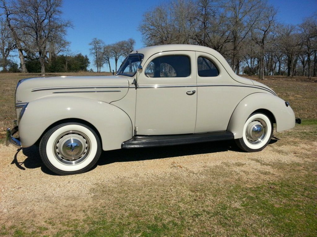 1939 Ford Deluxe