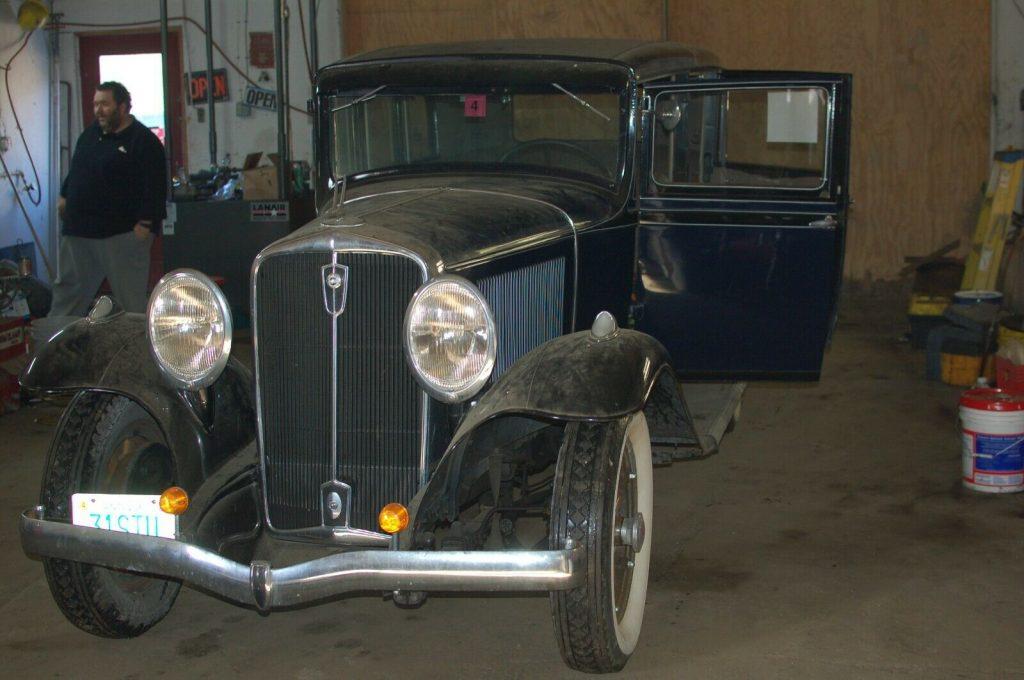 1931 Studebaker Commander black