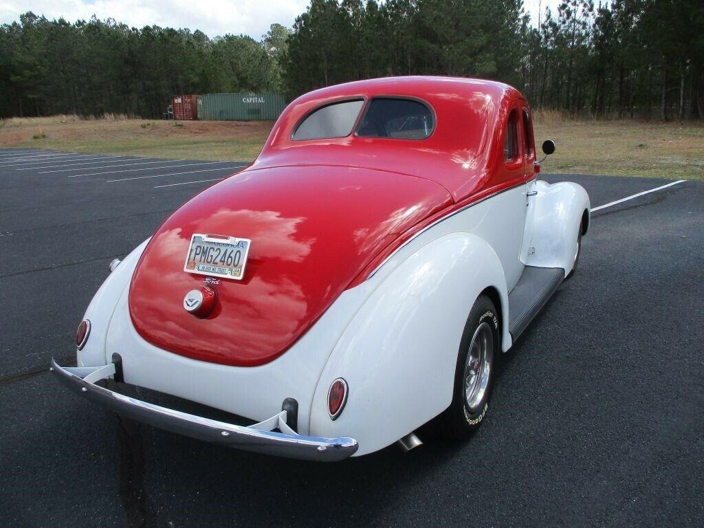 1939 Ford