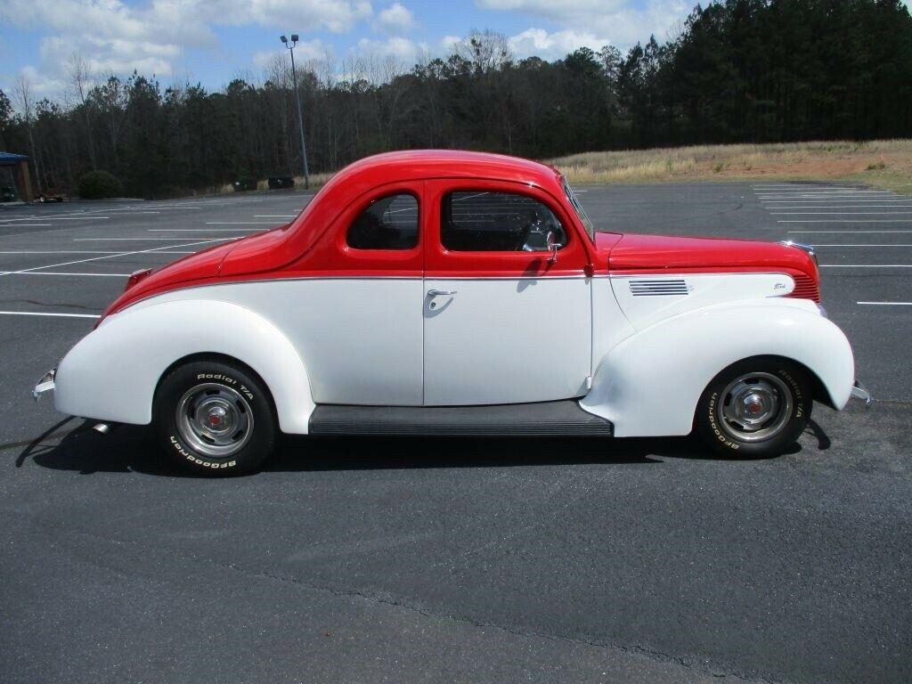1939 Ford