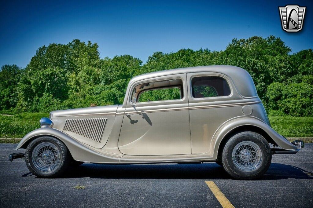 1933 Ford