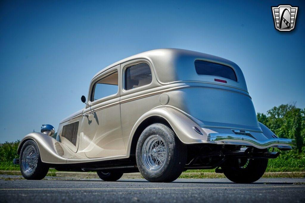 1933 Ford