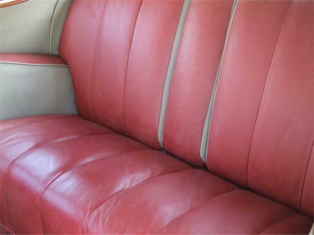 1937 Packard Super Eight