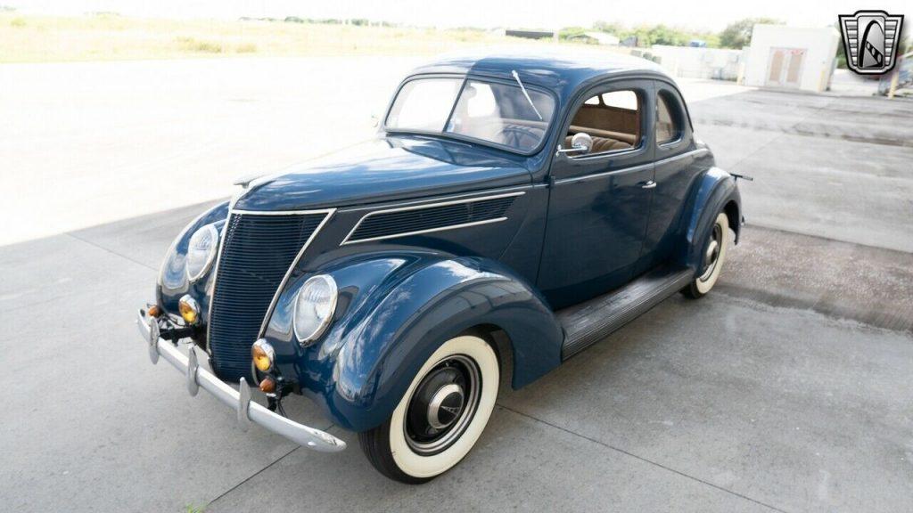 1937 Ford Standard